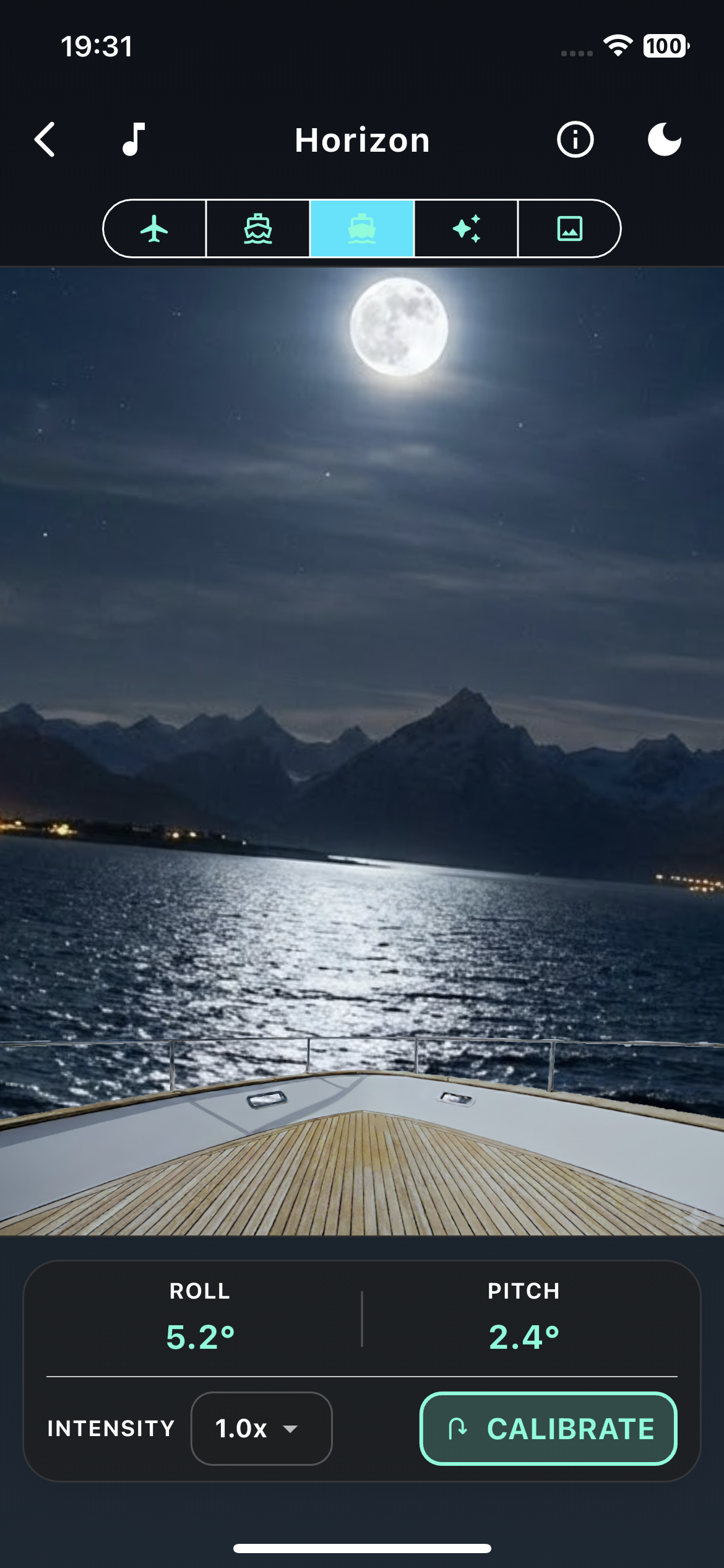 Ship bow and artificial horizon